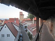 Wehrgang um den alten Stadtkern von Nördlingen